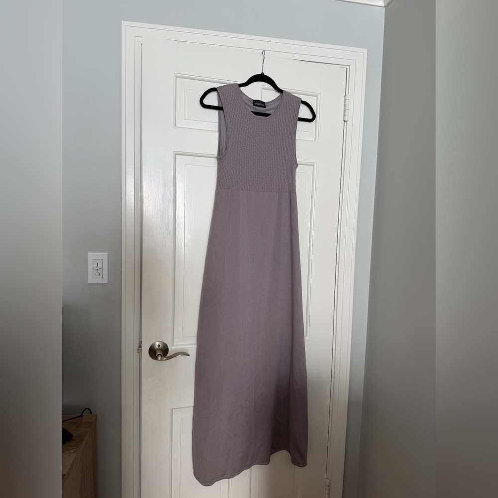 Chic Sleeveless Gray Maxi Dress Italian knitted